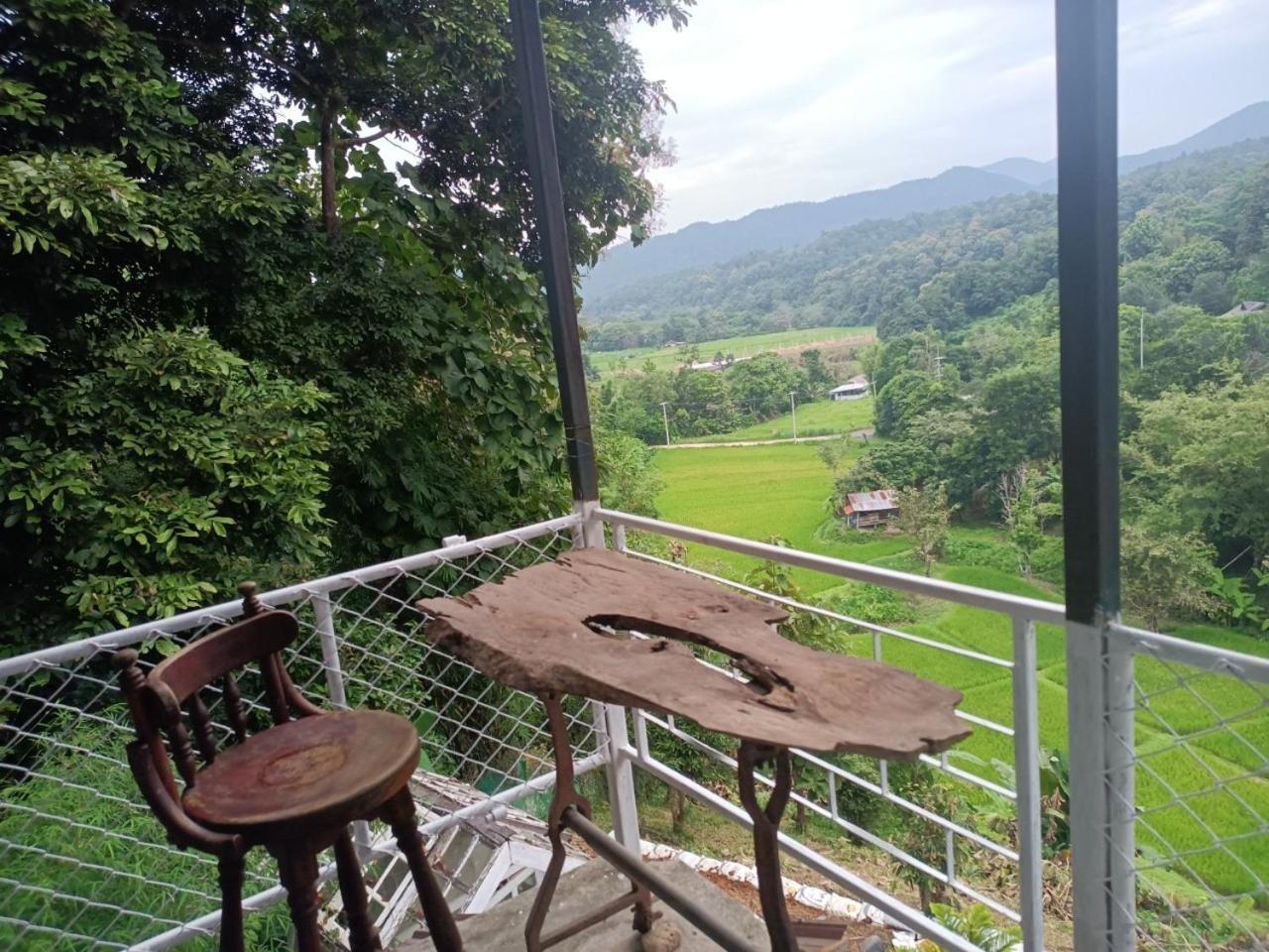 Balmy Hideout Cafe & Homestay Ban Huai Kaeo Екстериор снимка