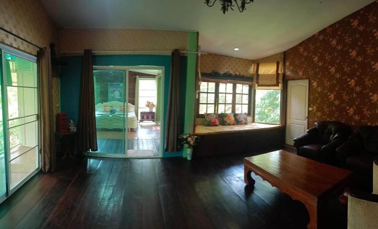Balmy Hideout Cafe & Homestay Ban Huai Kaeo Екстериор снимка